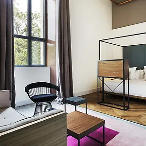 4* Hotel One Shot Tabakalera House